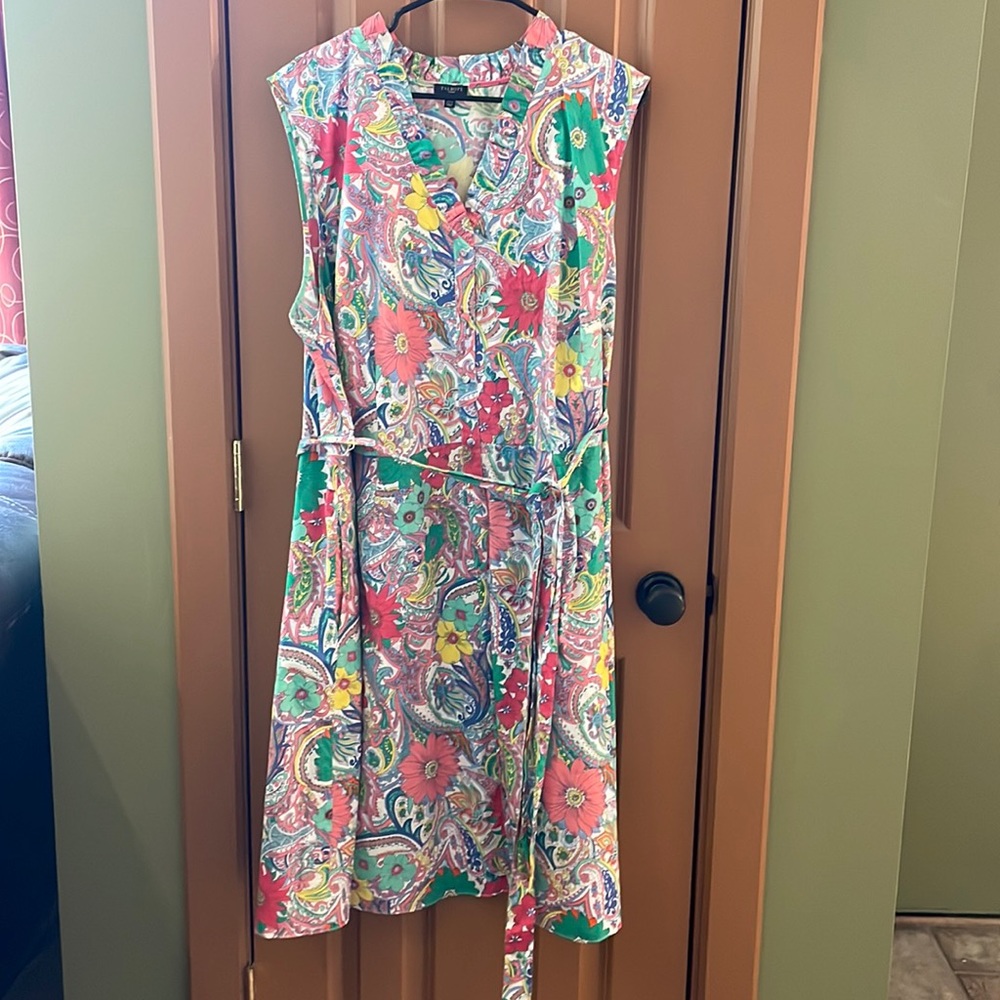 Talbots sleeveless multi colored dress.  Size 22W